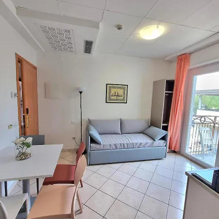 Mare Lejlighedshotel 3*