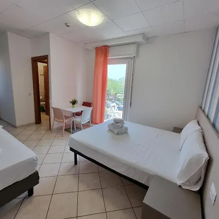 Mare Ξενοδοχείο με διαμερίσματα Ρίμινι